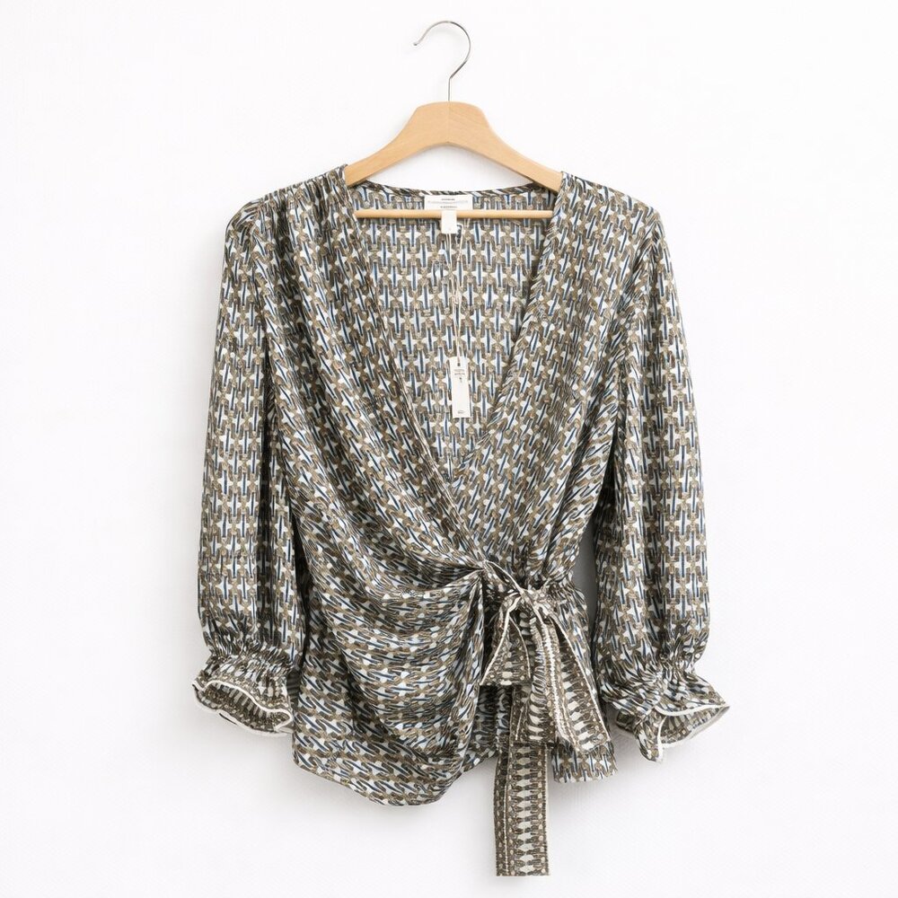 #006 MAX STUDIO | NWT | Green Gold & White Tie Front Patterned Blouse - Large
